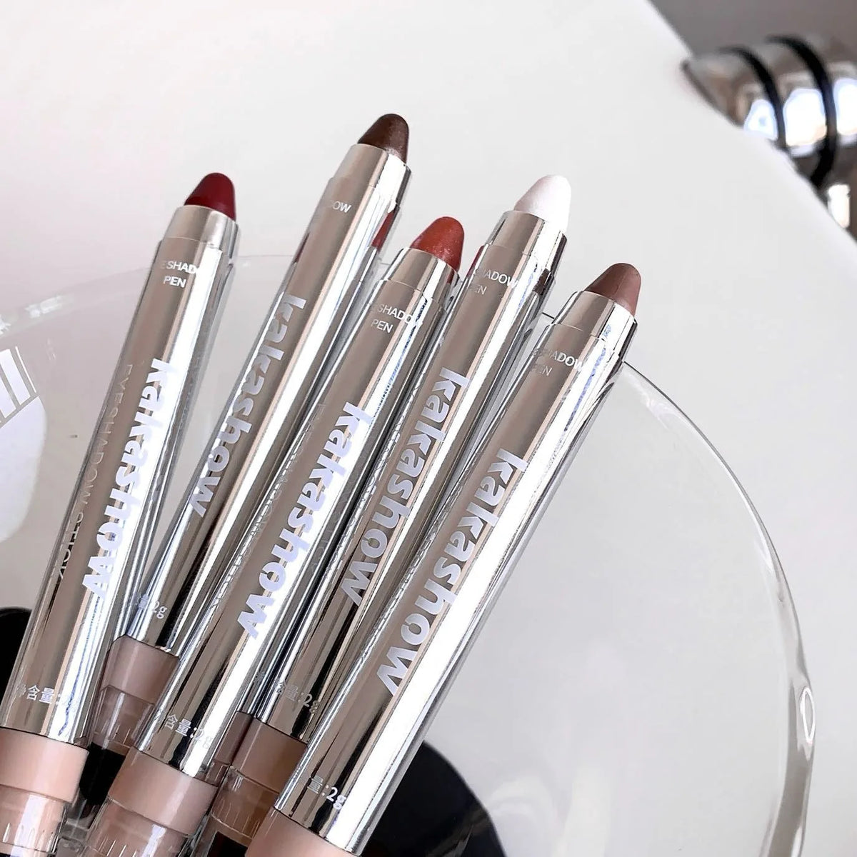 Metallic Glitter Eyeshadow Stick Matte Red Waterproof Shimmer Lying Silkworm Long Lasting High Gloss Pearlescent Eyeshadow Pen