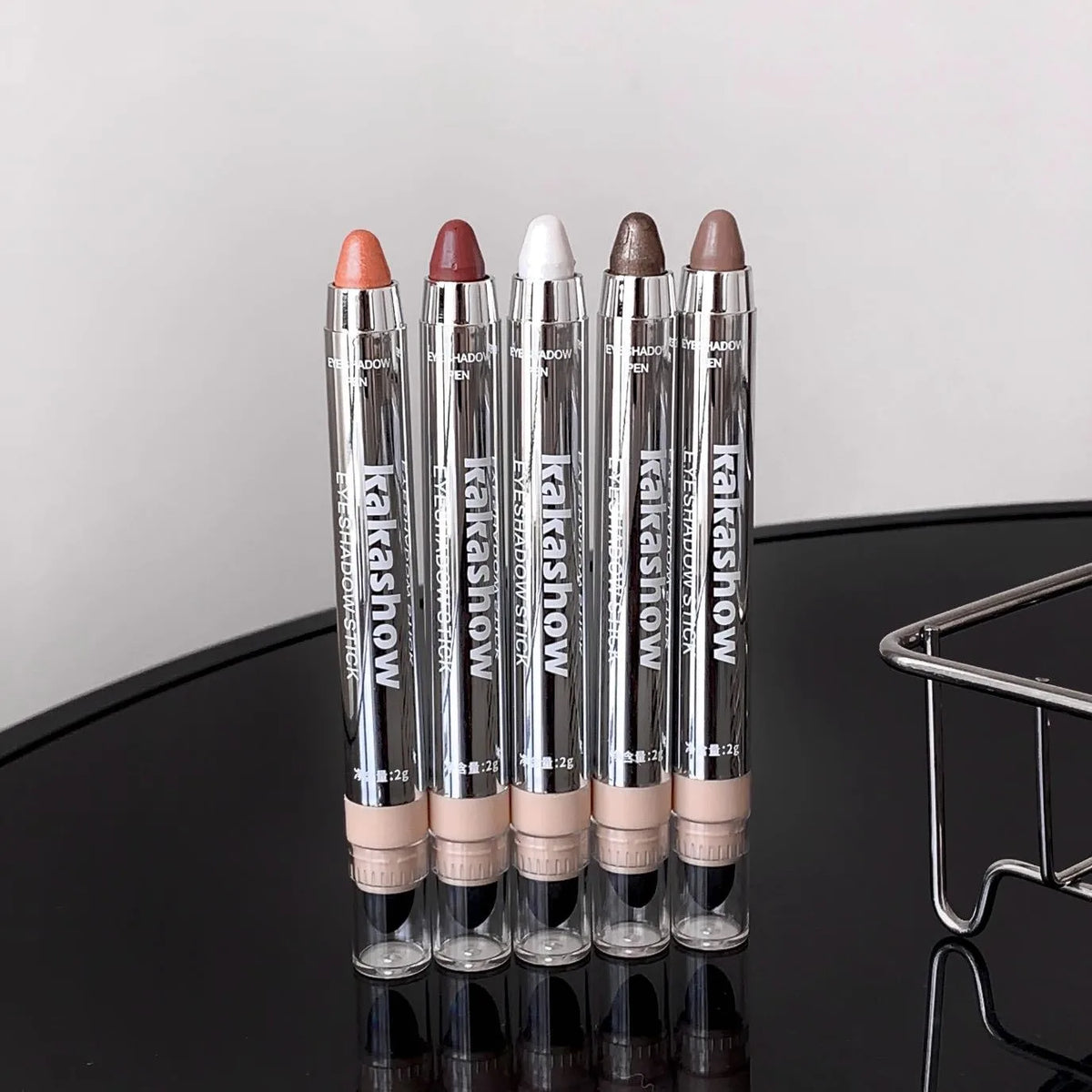 Metallic Glitter Eyeshadow Stick Matte Red Waterproof Shimmer Lying Silkworm Long Lasting High Gloss Pearlescent Eyeshadow Pen
